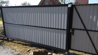 Купить сваи для ворот в Дагестанские Огни. Заказать ворота на сваях под ключ от 21467 руб